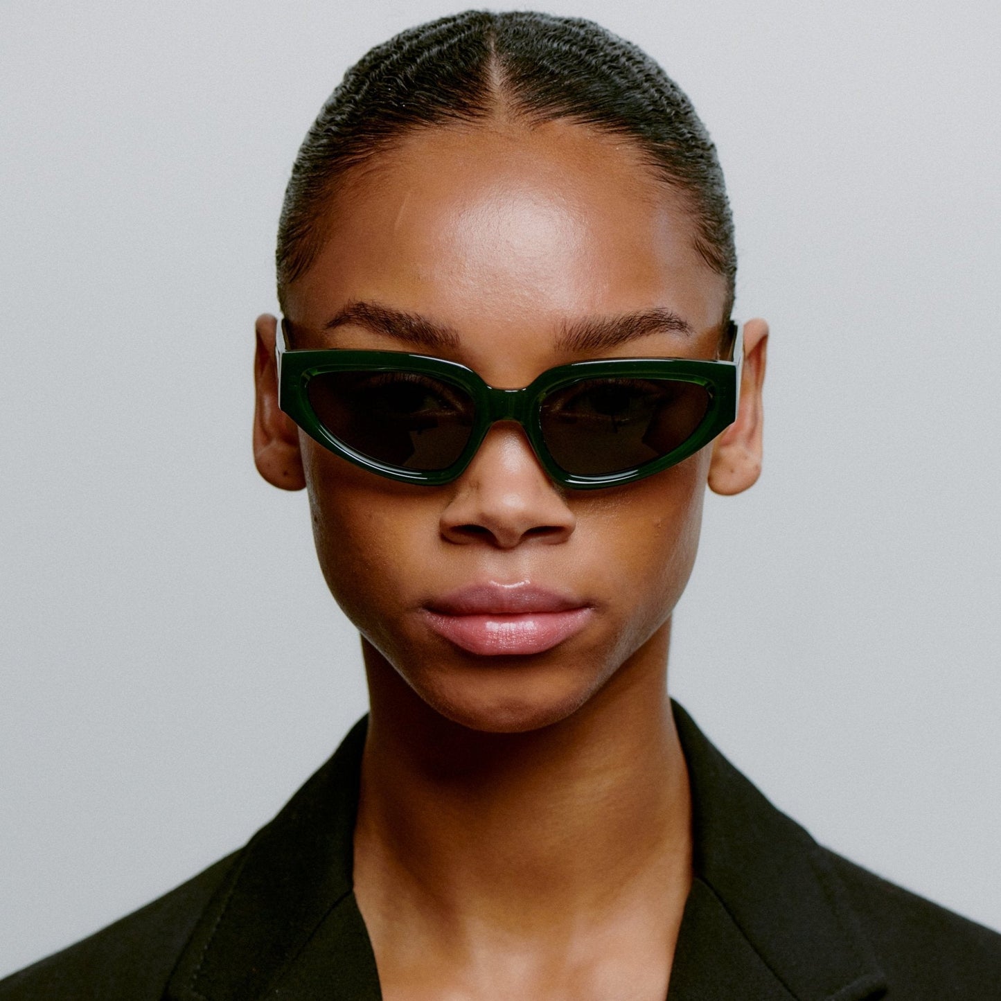 A.KJÆRBEDE ELLA Oval Cat-Eye Sunglasses l Dark Green