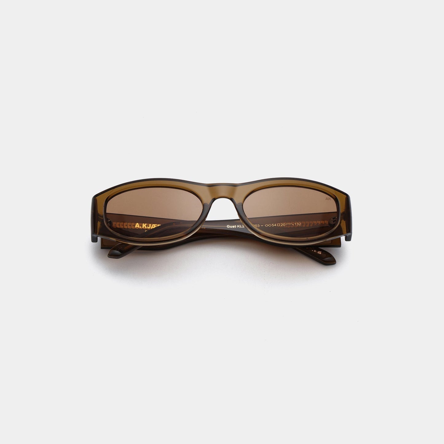 A.KJÆRBEDE GUST Sporty Cat-Eye Sunglasses l Smoke Transparent