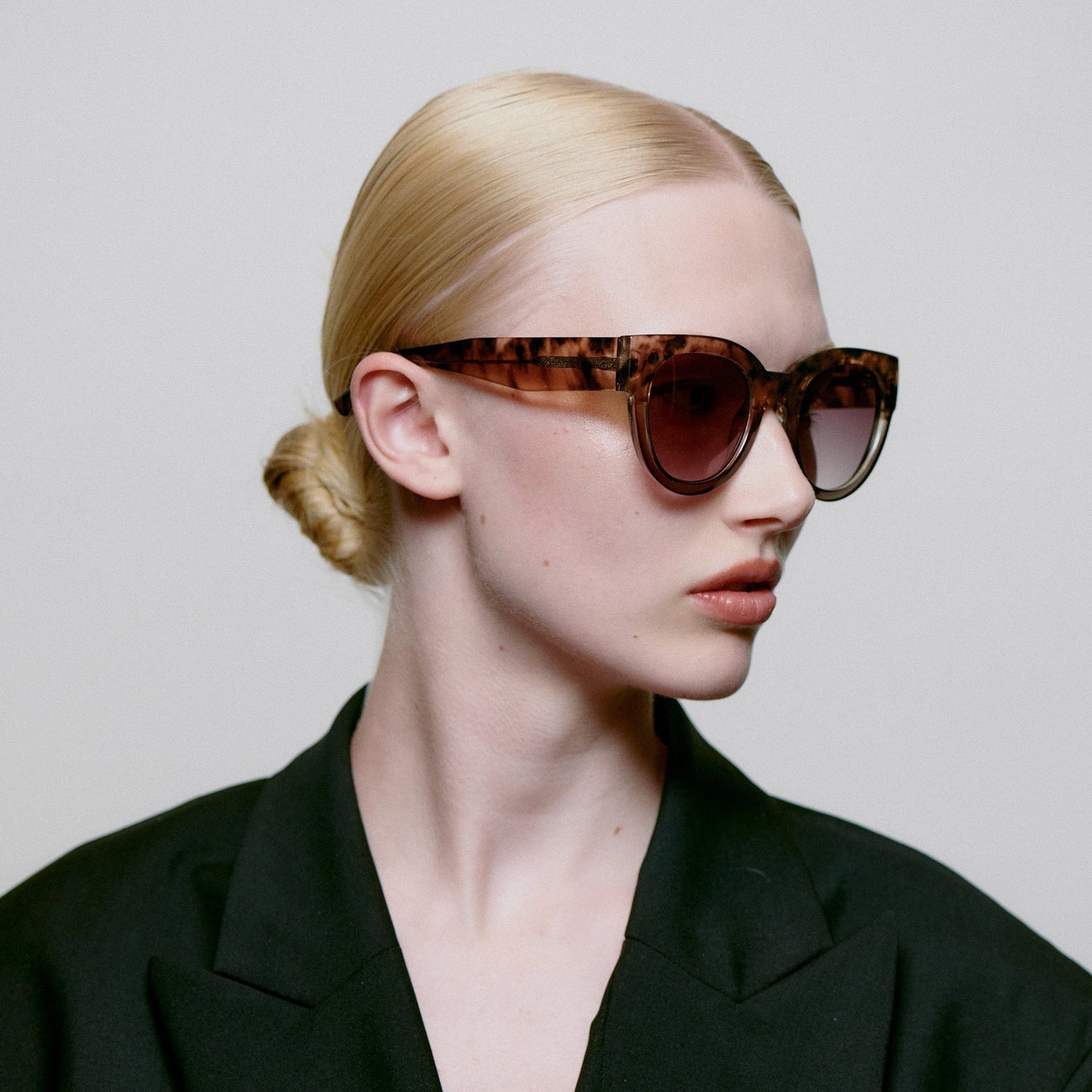 A.KJÆRBEDE LILLY Sunglasses l Coquina