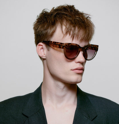 A.KJÆRBEDE LILLY Sunglasses l Coquina