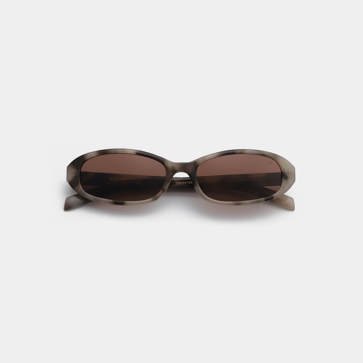 A.KJÆRBEDE MACY Sunglasses l Cookie Dough Slim Frame