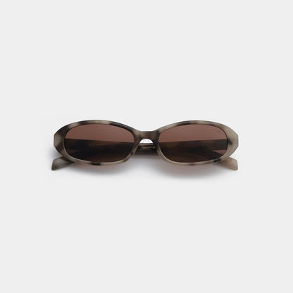 A.KJÆRBEDE MACY Sunglasses l Cookie Dough Slim Frame