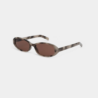 A.KJÆRBEDE MACY Sunglasses l Cookie Dough Slim Frame