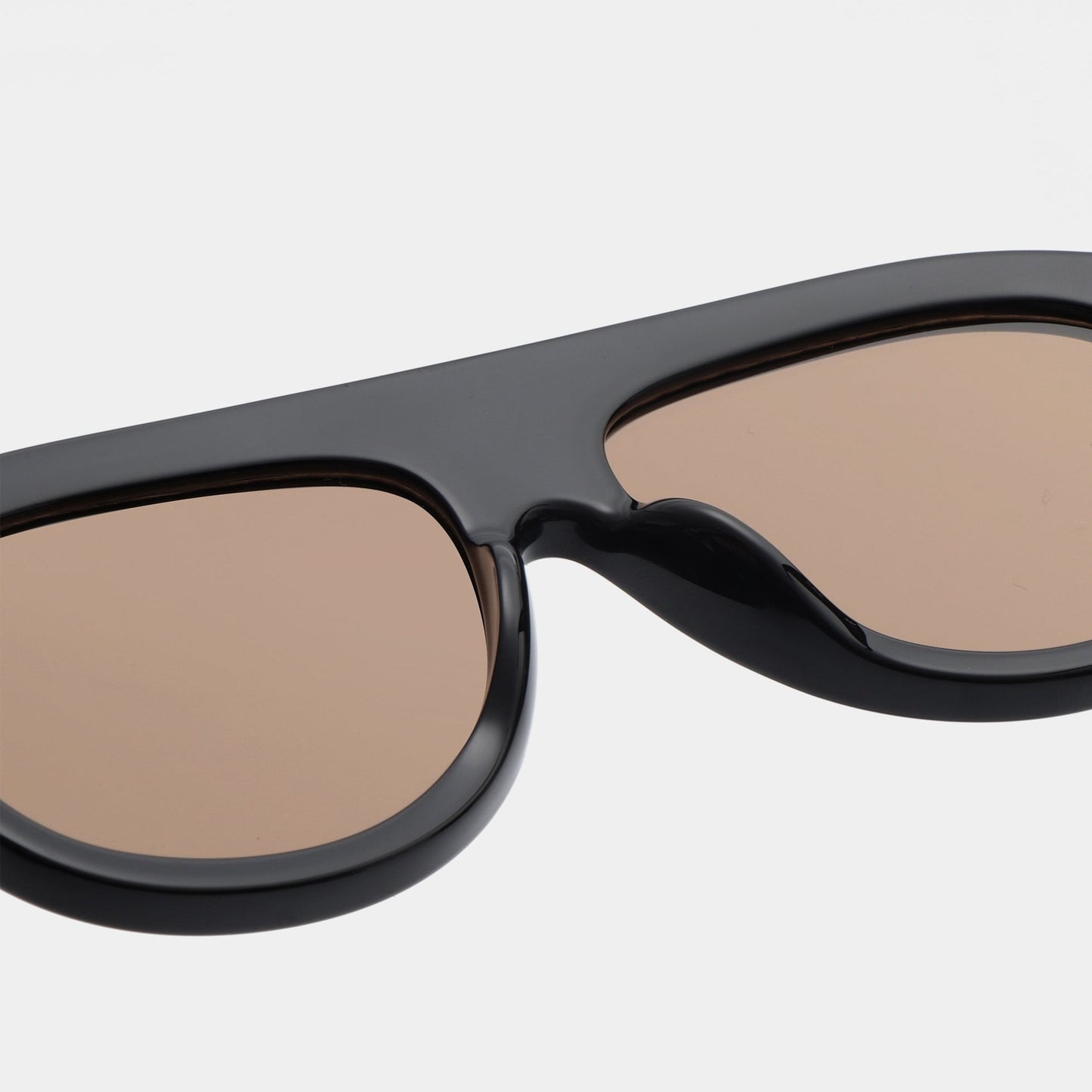 A.KJÆRBEDE RIO Sunglasses l Black, Brown Lens Aviator