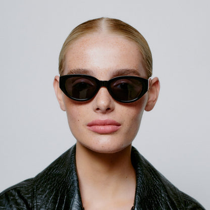 A.KJÆRBEDE WINNIE Sunglasses l Black
