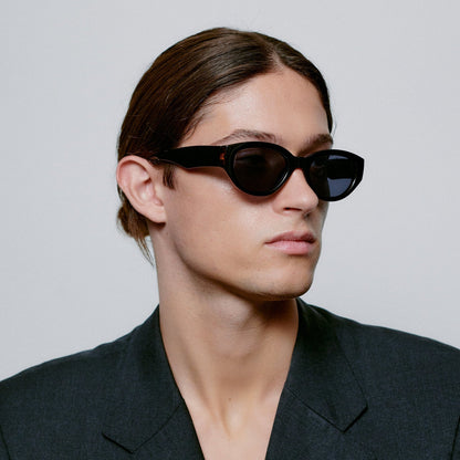 A.KJÆRBEDE WINNIE Sunglasses l Black