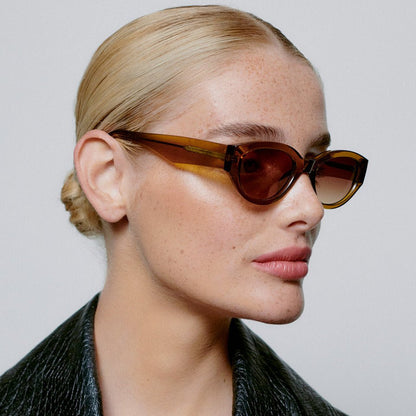A.KJÆRBEDE WINNIE Sunglasses l Cat-Eye Smoke Transparent