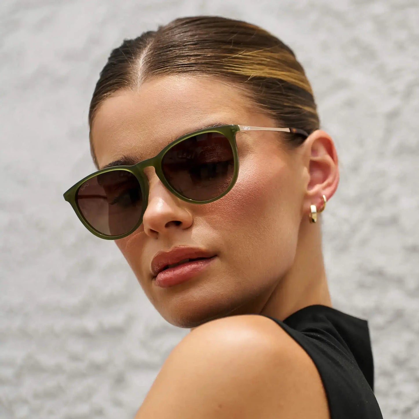 DREW Round Polarised Women's Sunglasses in Oliver Green/Gold by WMP Eyewear