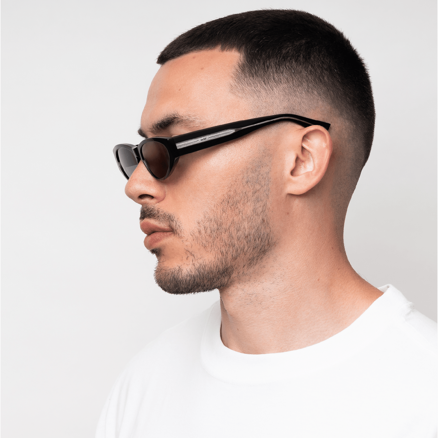 Messy Weekend Blade Slim Cat Eye Sunglasses - Black Reveal