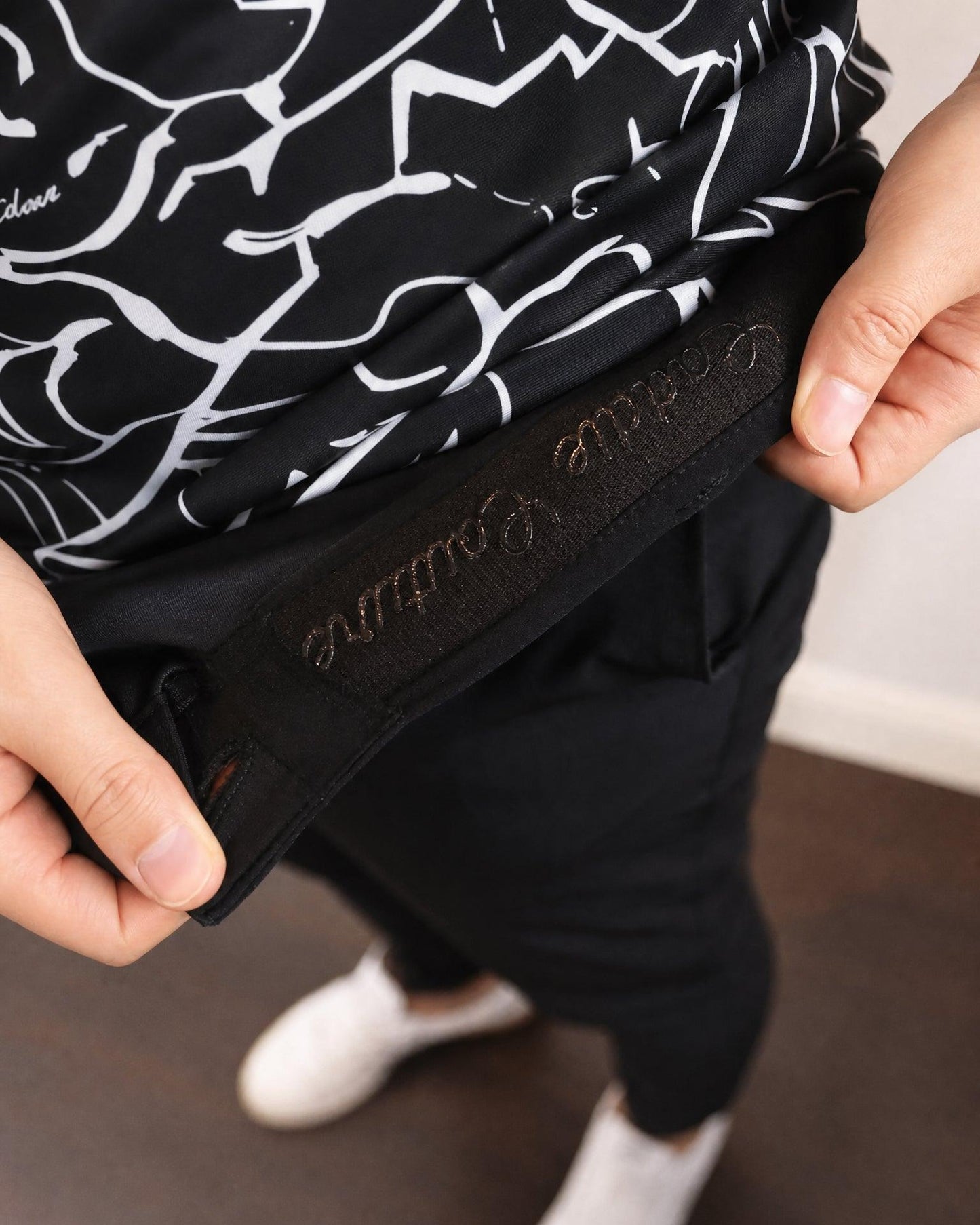 Noir Slim Fit Golf Joggers