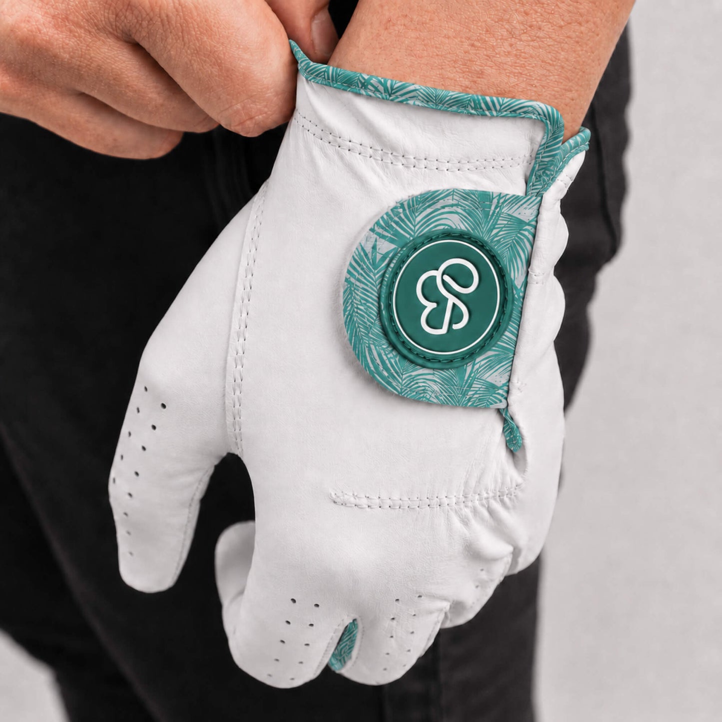 Palm Cabretta Golf Glove
