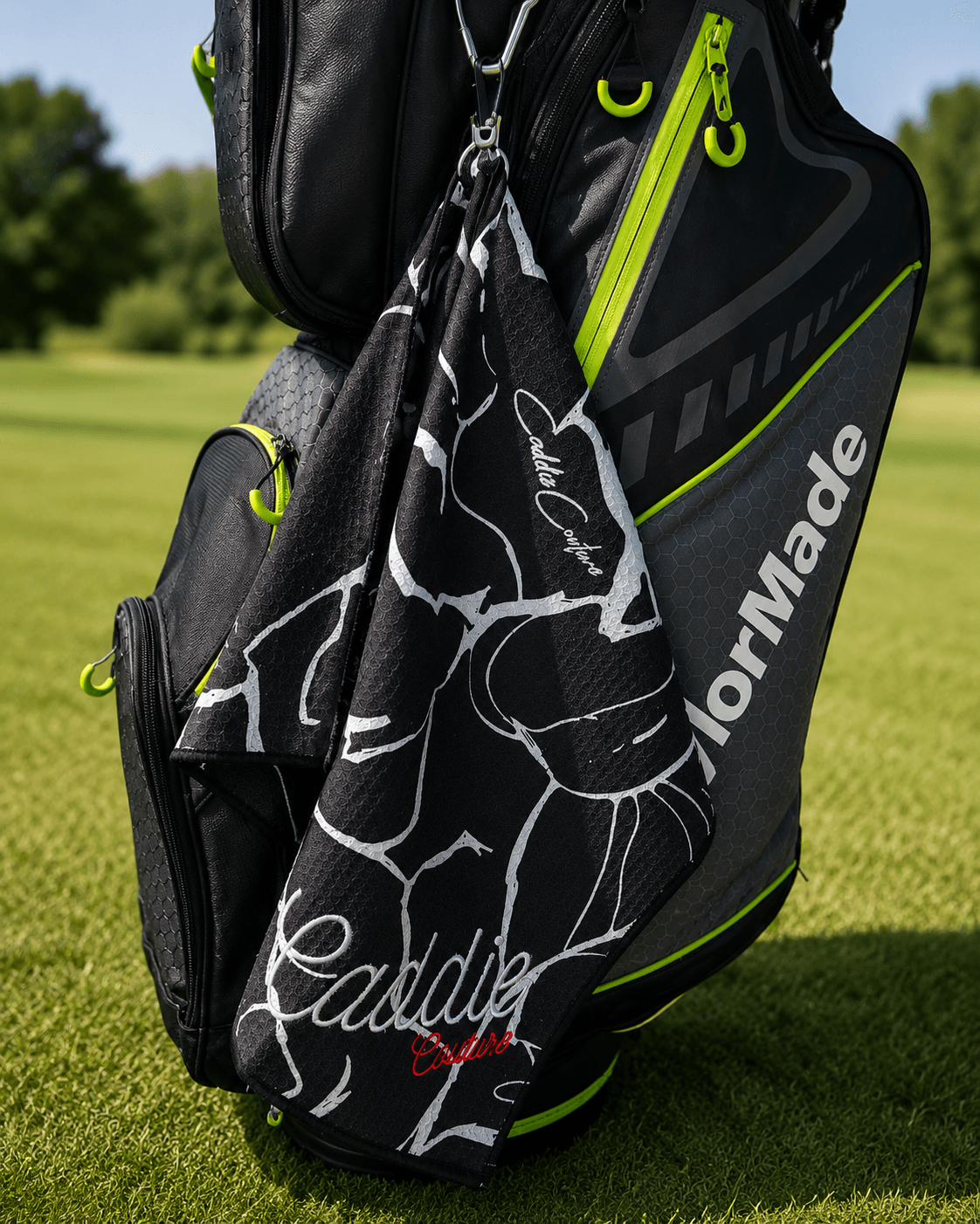 Signature Noir Golf Towel