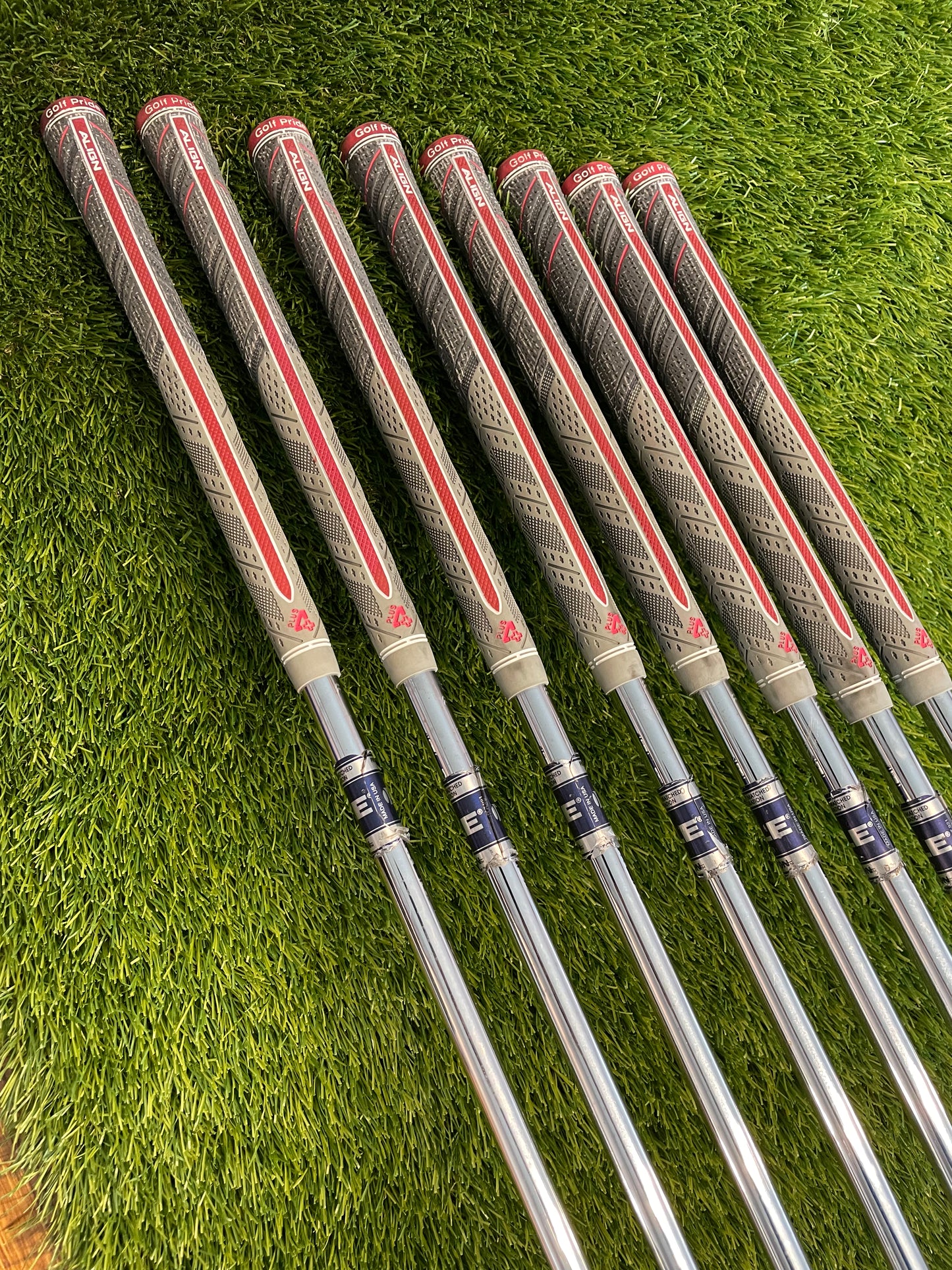 TAYLORMADE TP IRONS 3-PW REG FLEX SHAFTS FREE DELIVERY