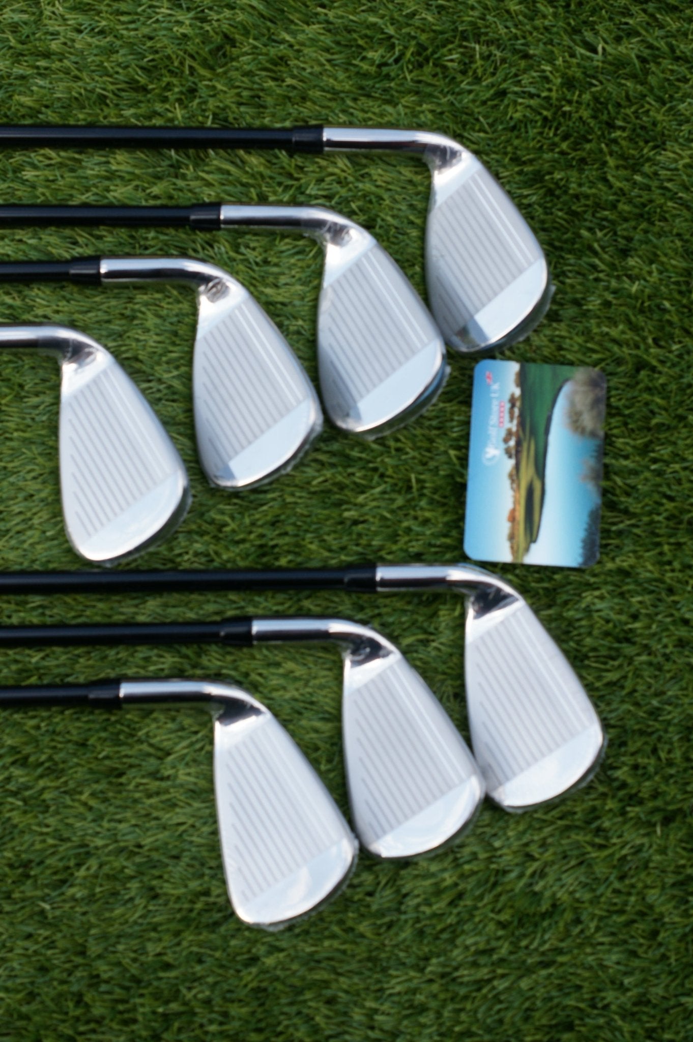 New Callaway Rogue ST Max OS(Oversized), Stunning 4-PW Set - Golf Store UK
