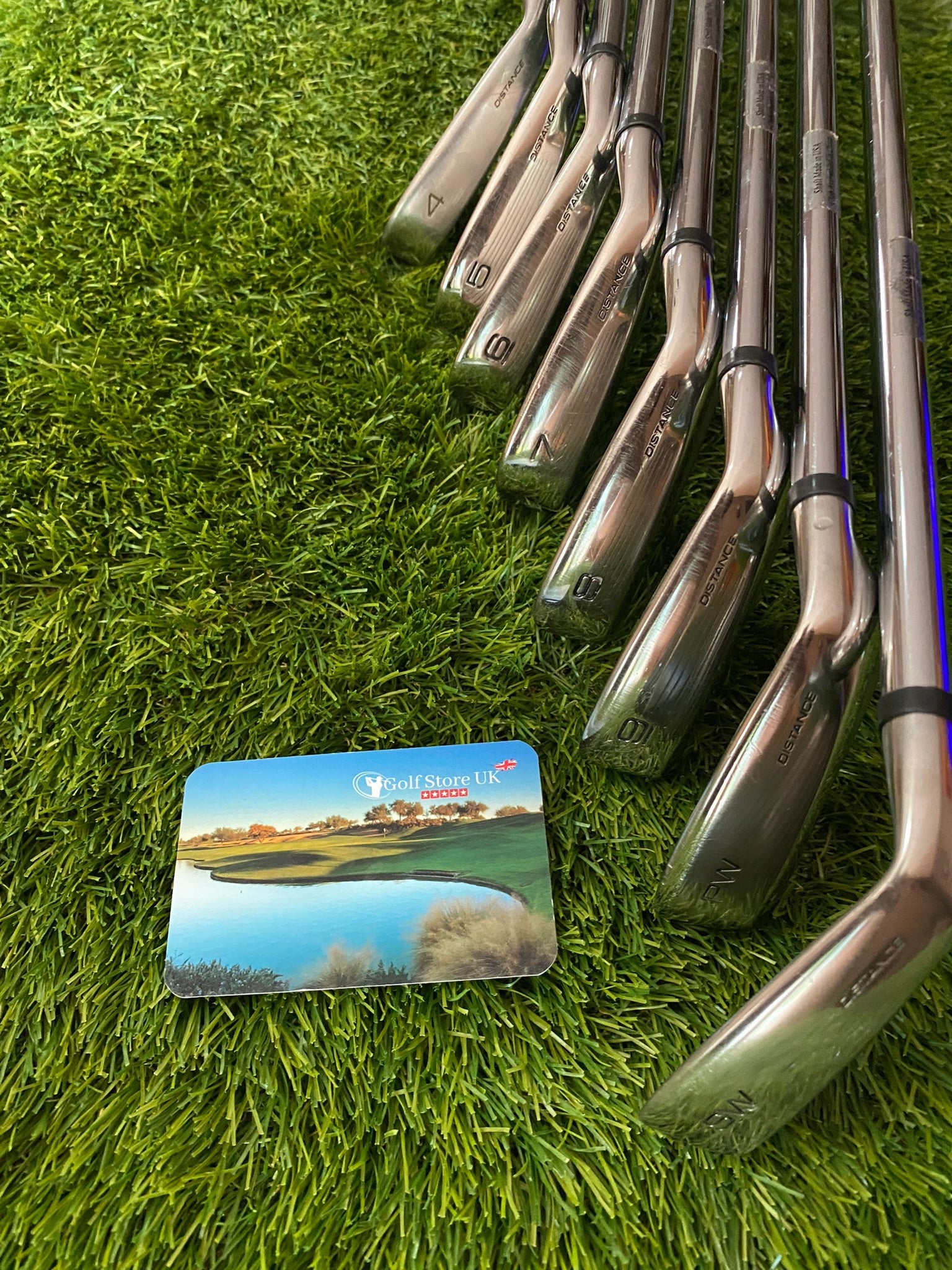 Wilson Deep Red Distance Half inch Extended Iron Set 4-SW Stunning Set - Golf Store UK